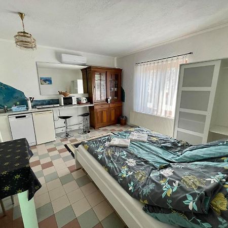 Jorgos Apartman Кестхей Экстерьер фото